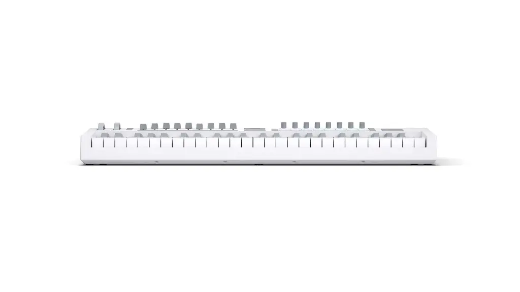 Novation_LK49_White_Front.webp