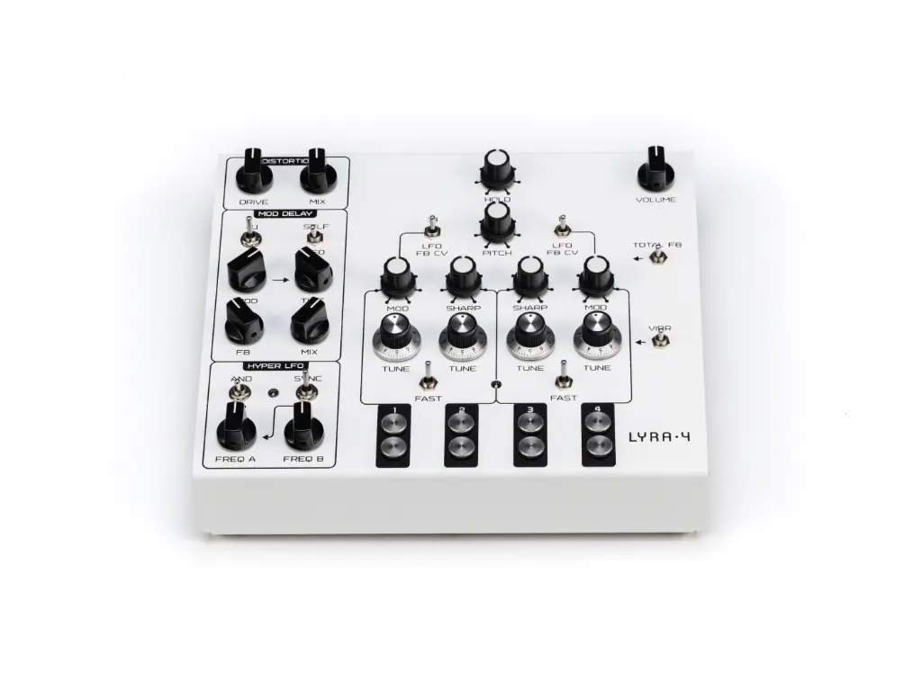 LYRA-4w_1.webp