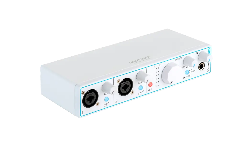 ©AGILOUX_MINIFUSE2_WHITE_WB_3_4_LEFT.webp