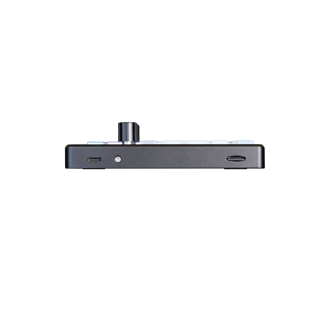 MK2_smallsides_3k_0001_sided_whiteBg-1-scaled.webp